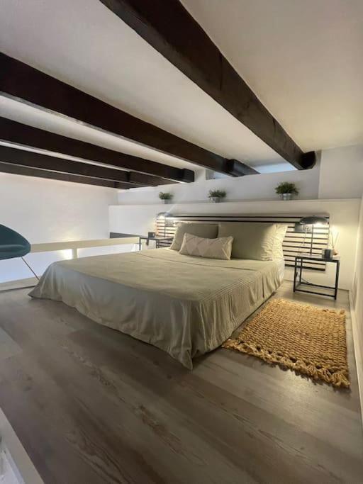 Stylish City-center 2 Bdrms Apartamento *