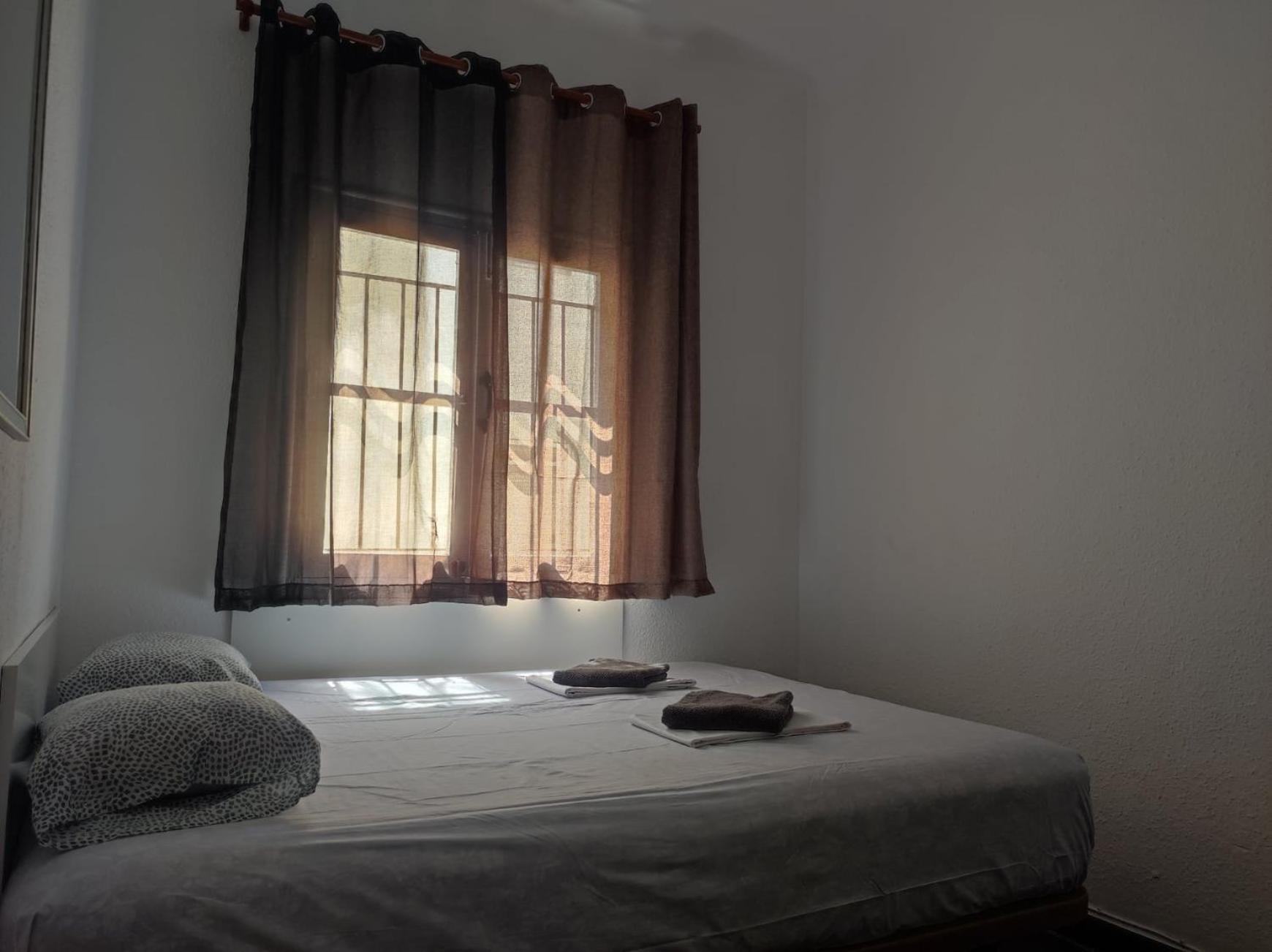 11-habitacion Del Piso Homestay *