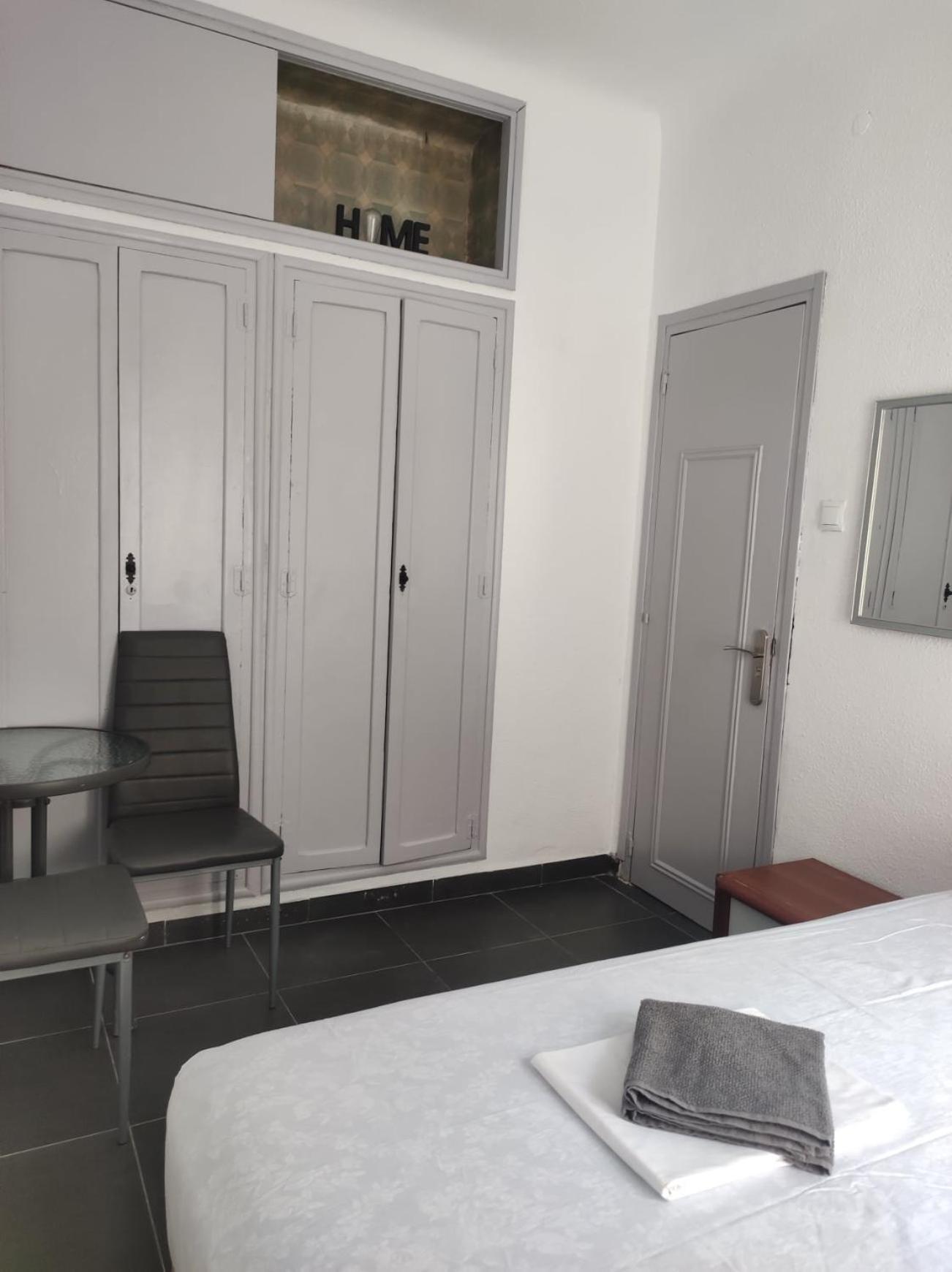 11-habitacion Del Piso Homestay