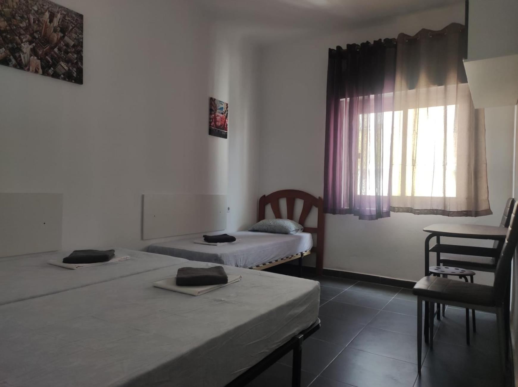 11-habitacion Del Piso Homestay *