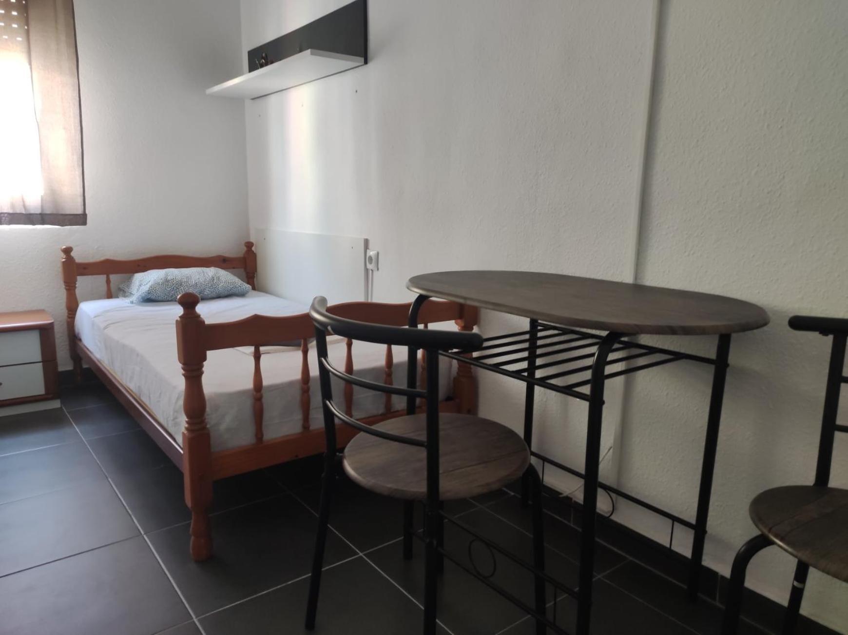 Homestay 11-habitacion Del Piso *