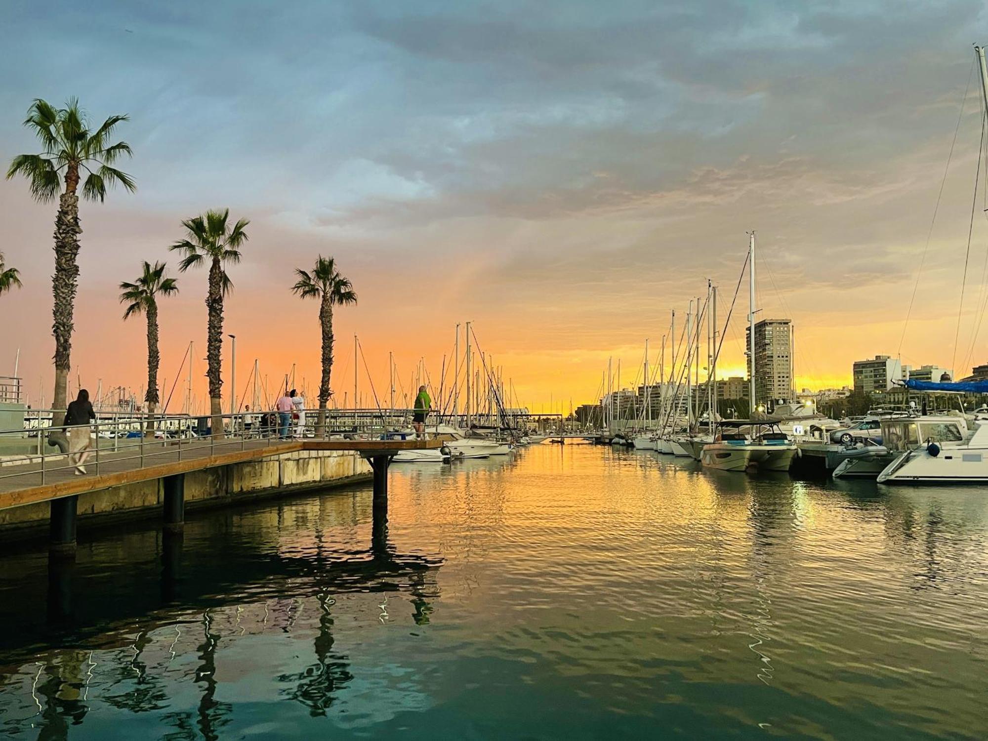 Santa Cruz By Gloove Apartment Alicante