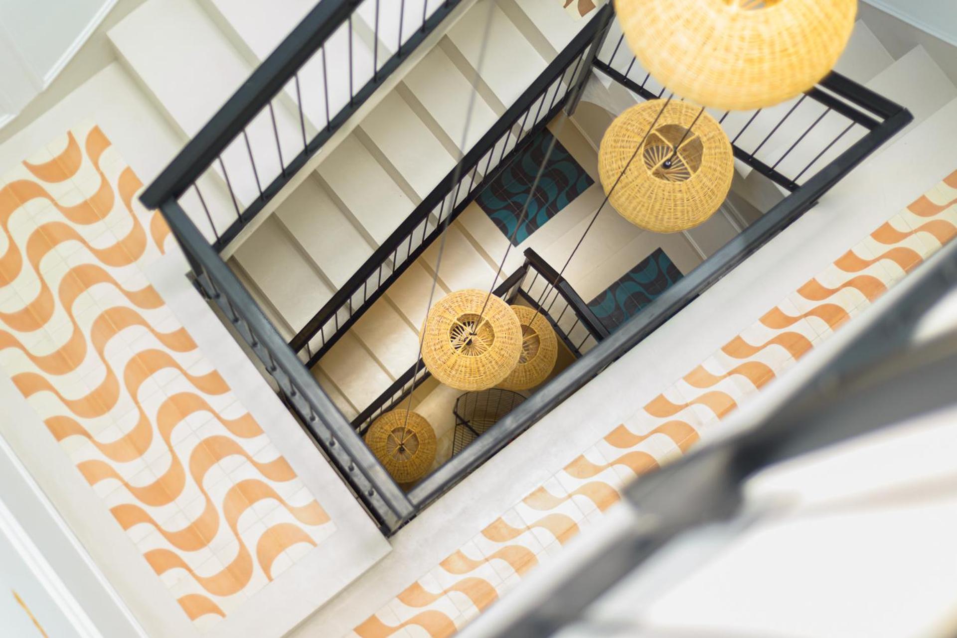 Spacious And Luxurious Mezzanine In Historic Center