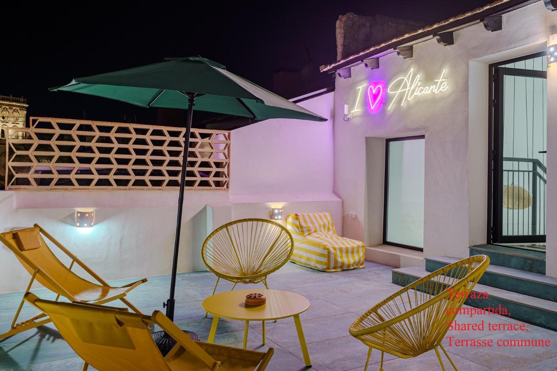 With Exceptional Charm In Historic Center Of * Alicante