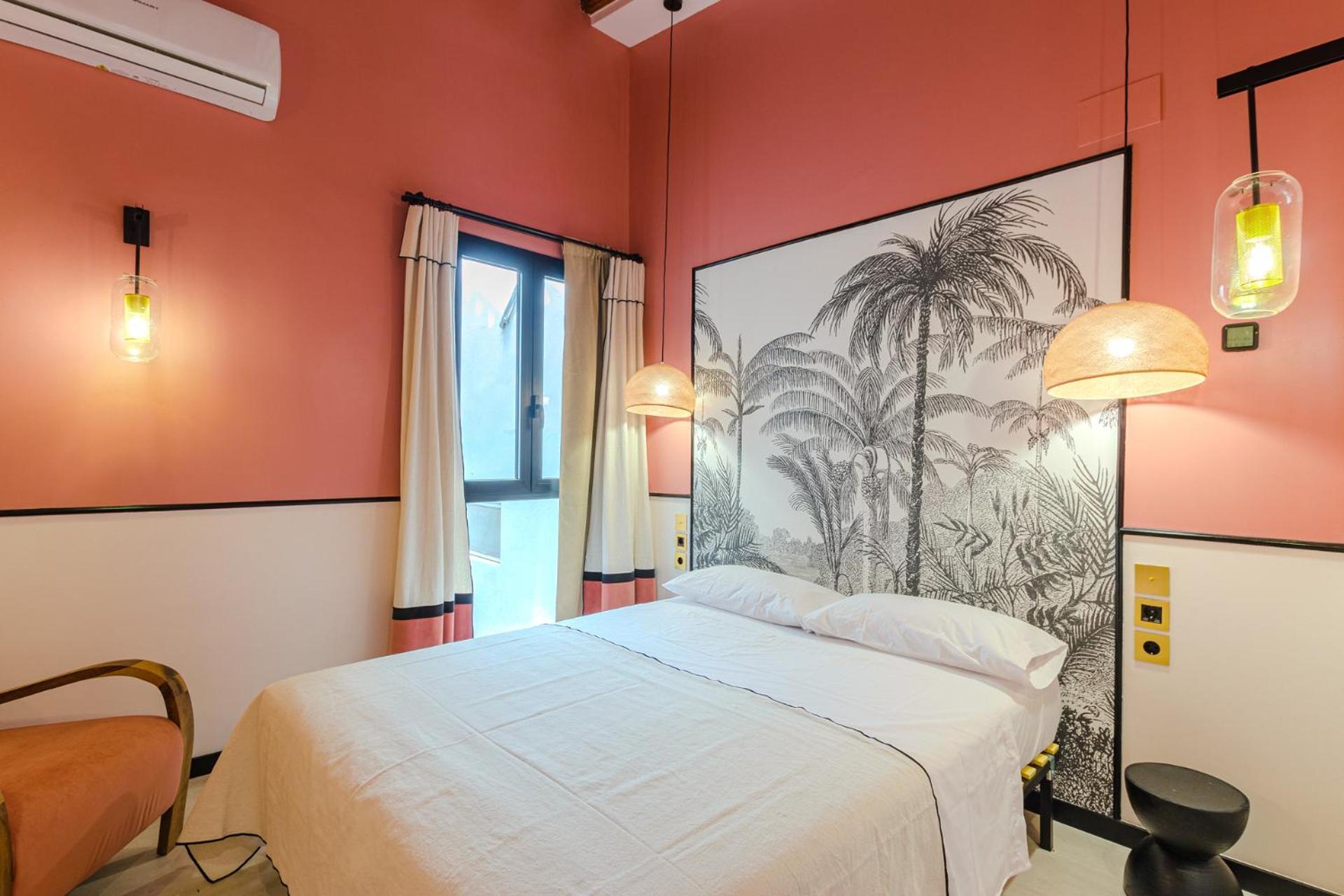 With Exceptional Charm In Historic Center Of Apartment Alicante