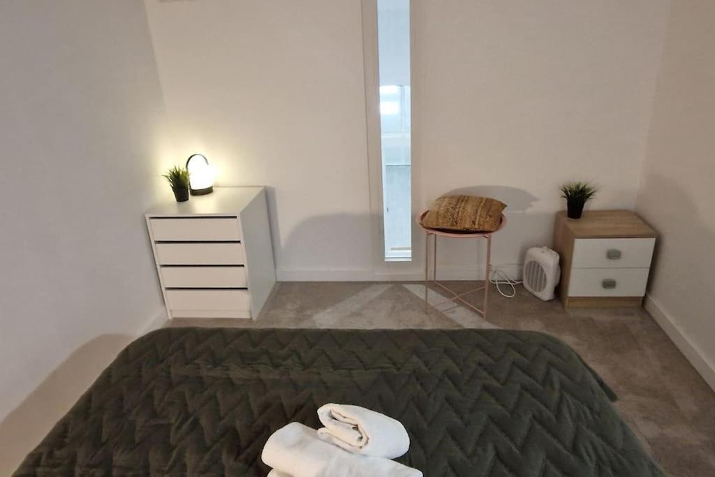 Modern, Urban, Plaza Toros 10 Mns Apartamento