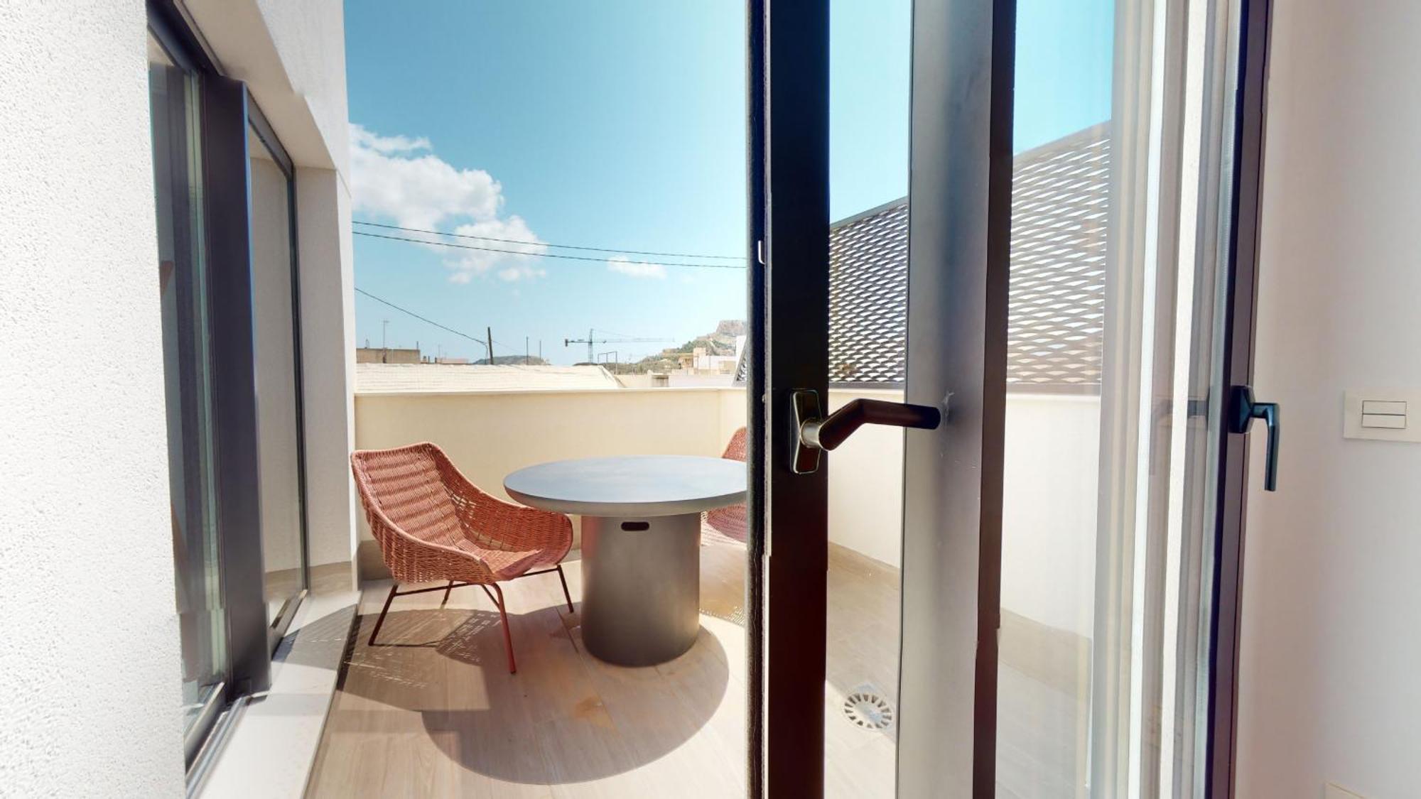 Colorful Penthouse Center 5a Apartment *