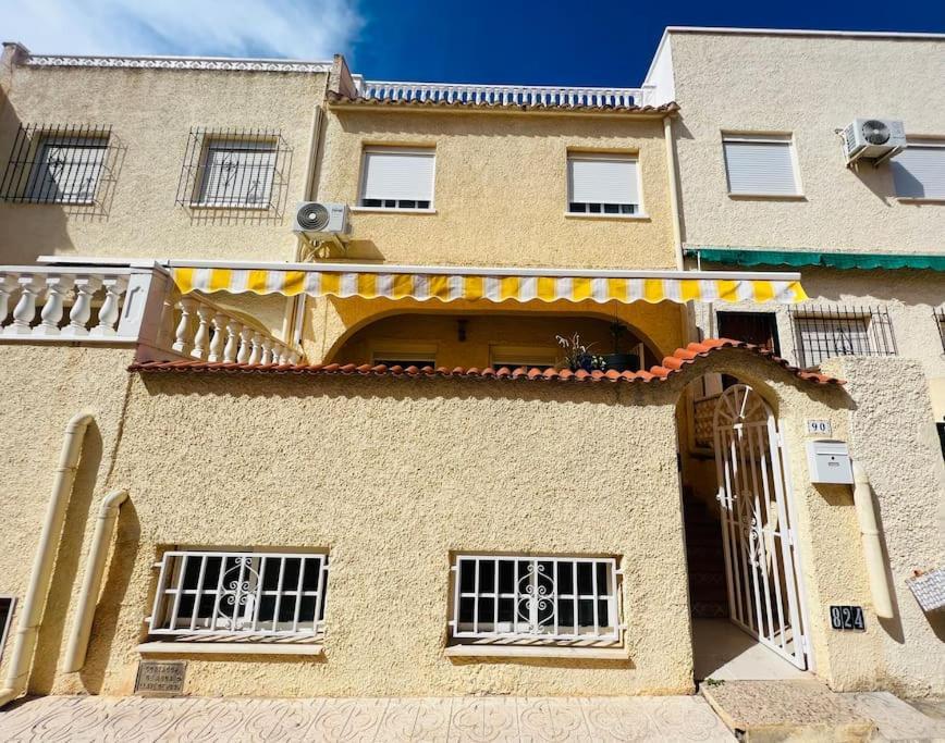 Holiday home Sunny, South-facing & Welcoming