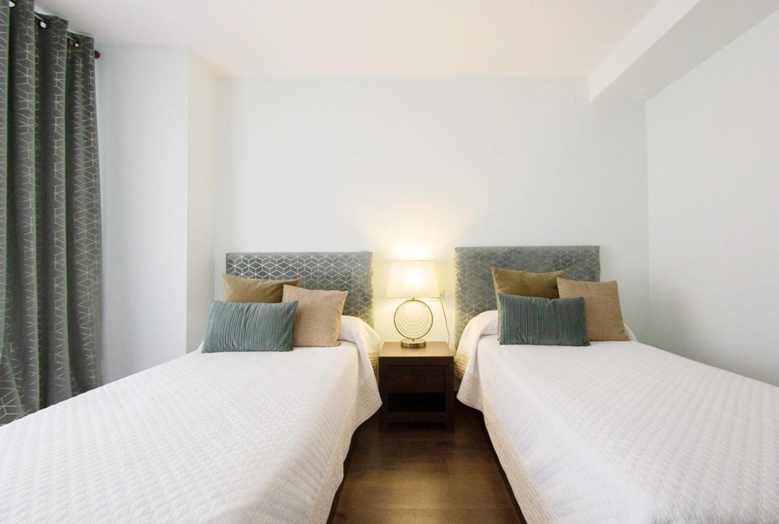 Luxury New Centre & Beach, Apartment Alicante