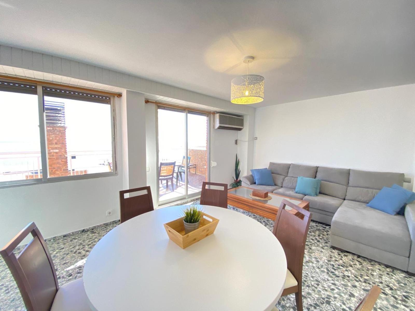 Grand Sea View Penthouse Alicante