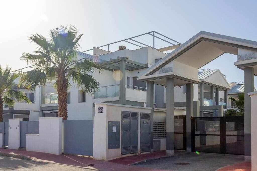 Apartment Pink Oasis Alicante