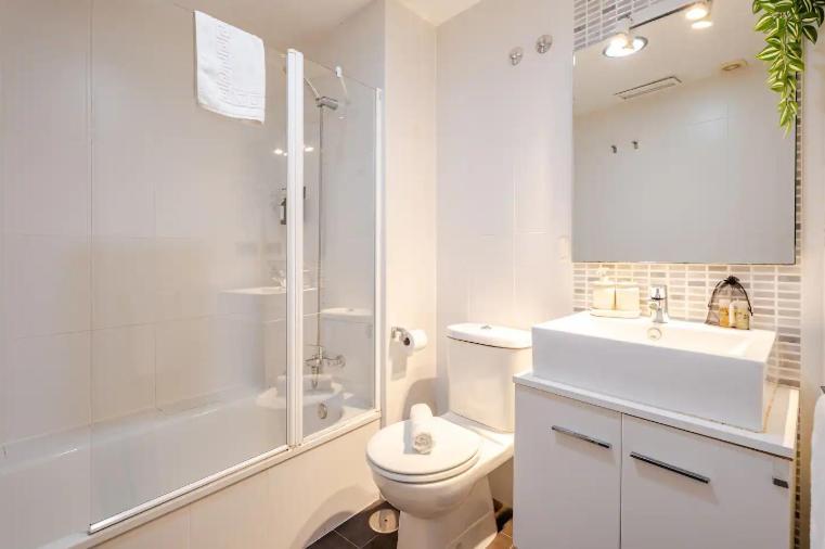 Apartamento New Refurbished! 4 Minutes Walking To The