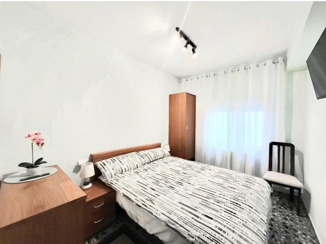 Habitación en casa particular Happy Days Beach Center Mercado Rambla *