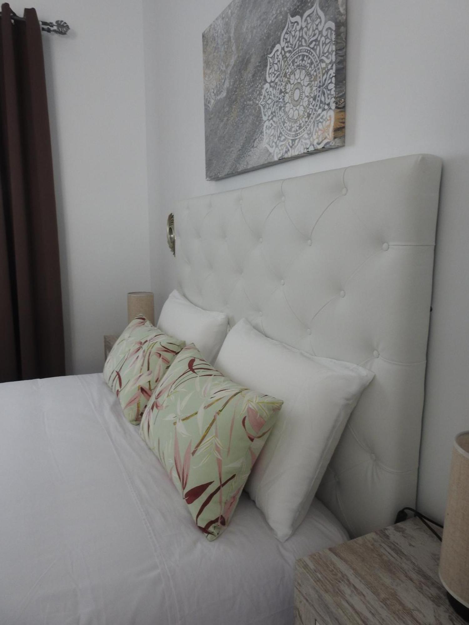 Sandra Hotel 3*
