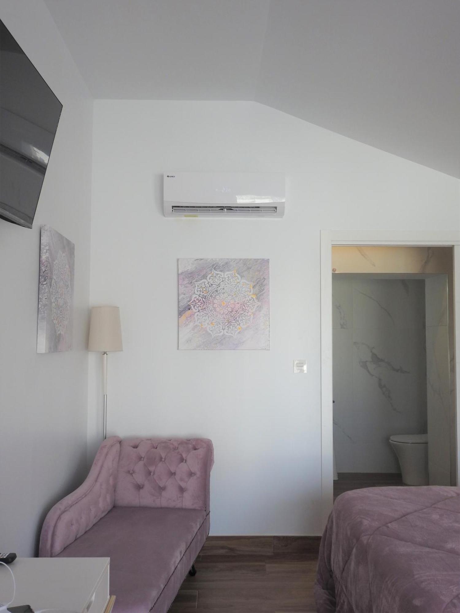 Hotel Sandra