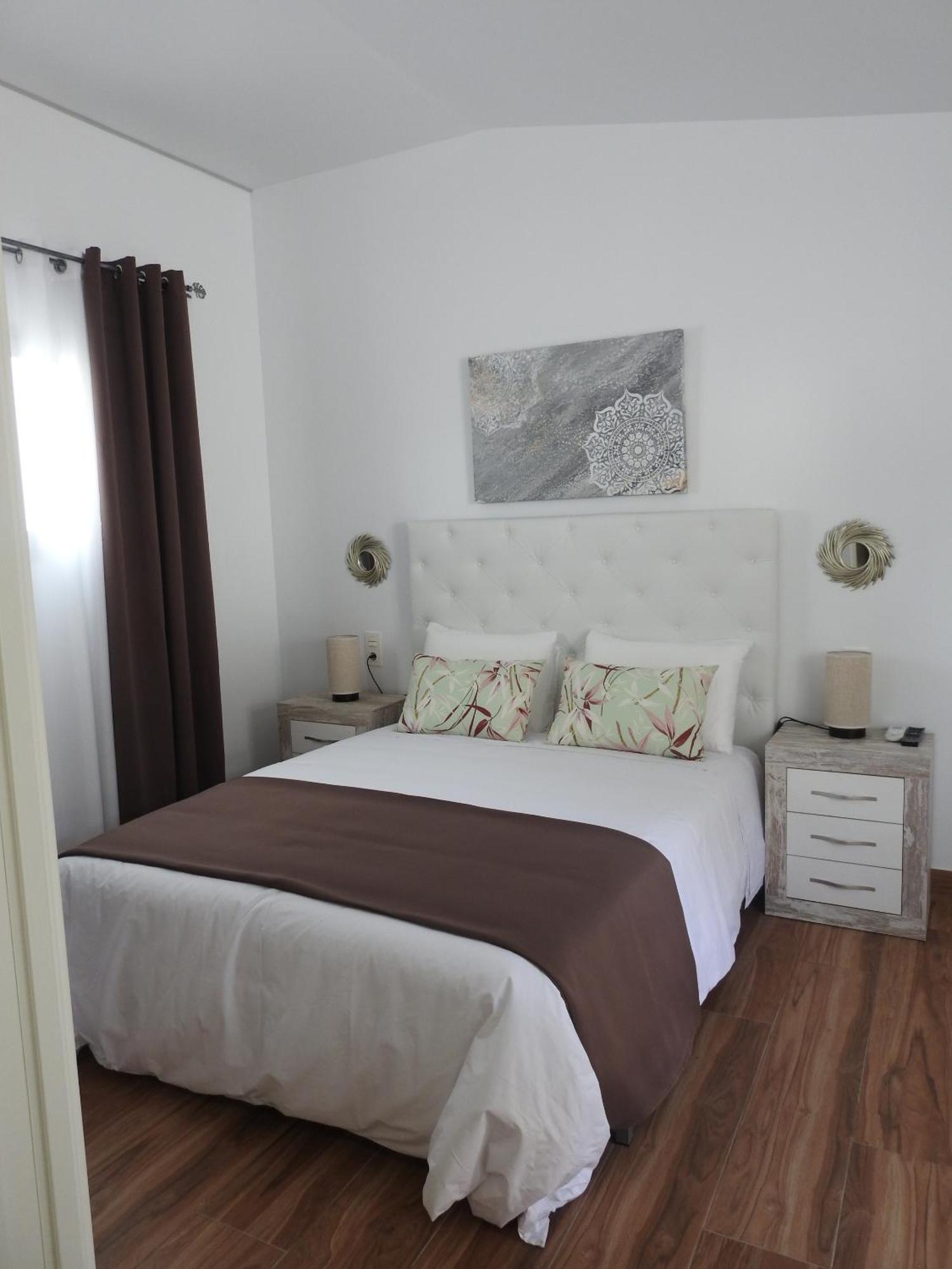 Sandra Hotel 3*