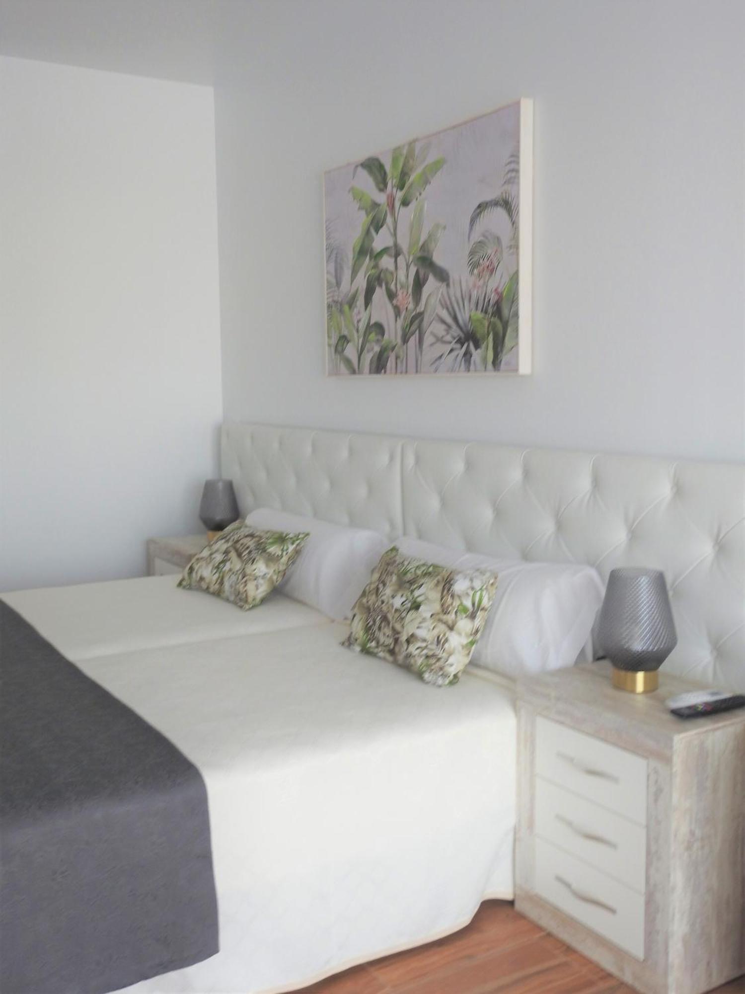 Hotel Sandra 3*