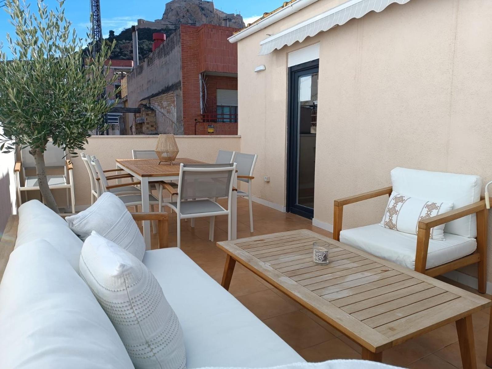 La Casita Terrace&jacuzzi Alicante