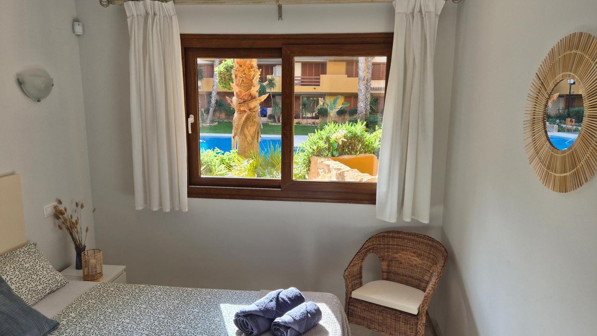 Apartamento Ground Floor Punta Prima Looking At The Pool