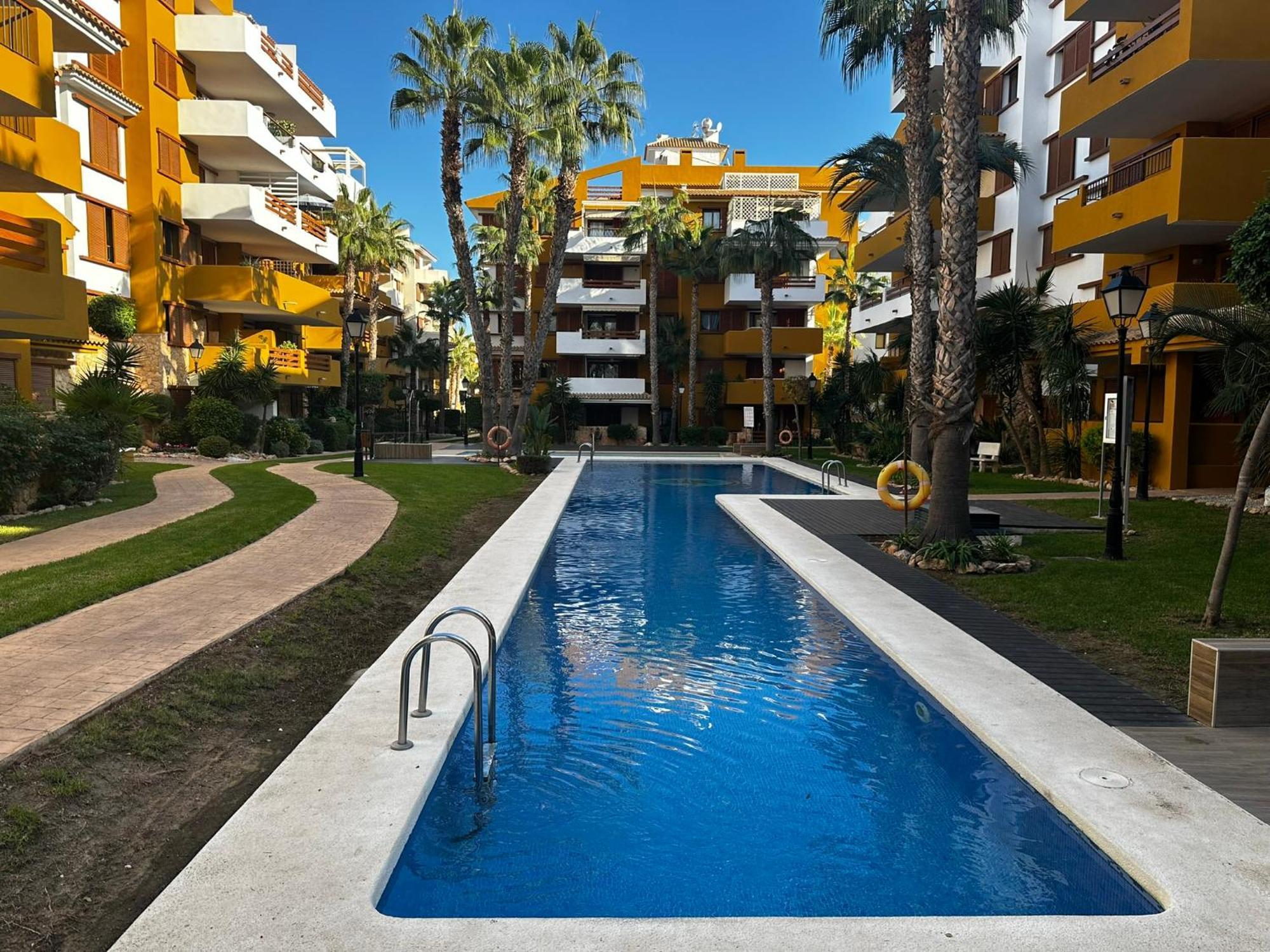Ground Floor Punta Prima Looking At The Pool Apartamento *