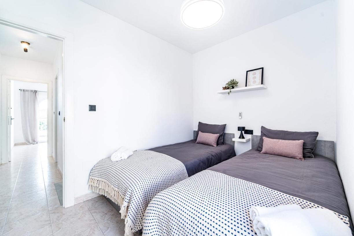Сasa de vacaciones Renovated Townhouse - Rooftop, Garden & Stunning Views