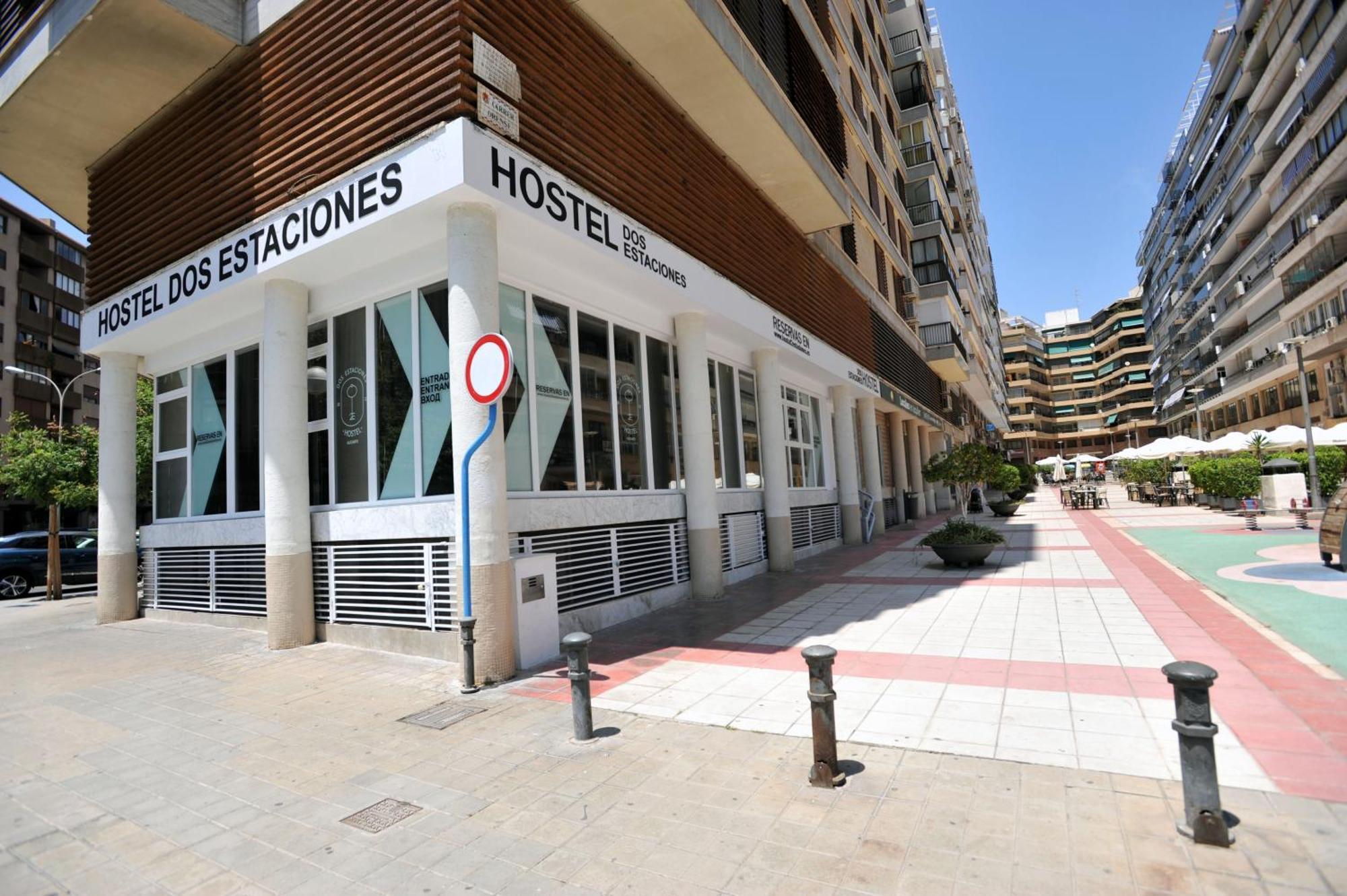 Hostel Dos Estaciones - Free Towels, Coffee & Tea, Remote Check-in Alicante