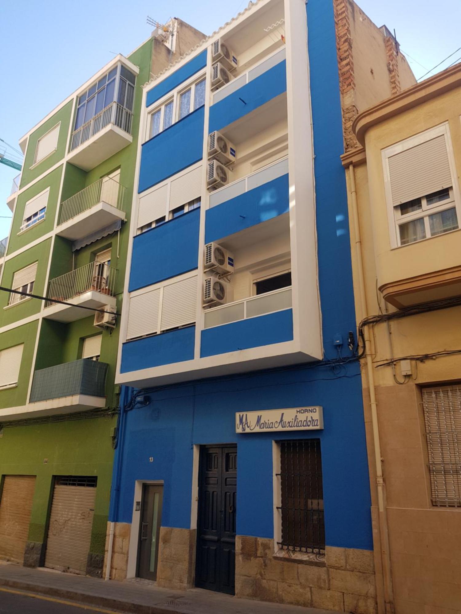 Center Candela Apartment