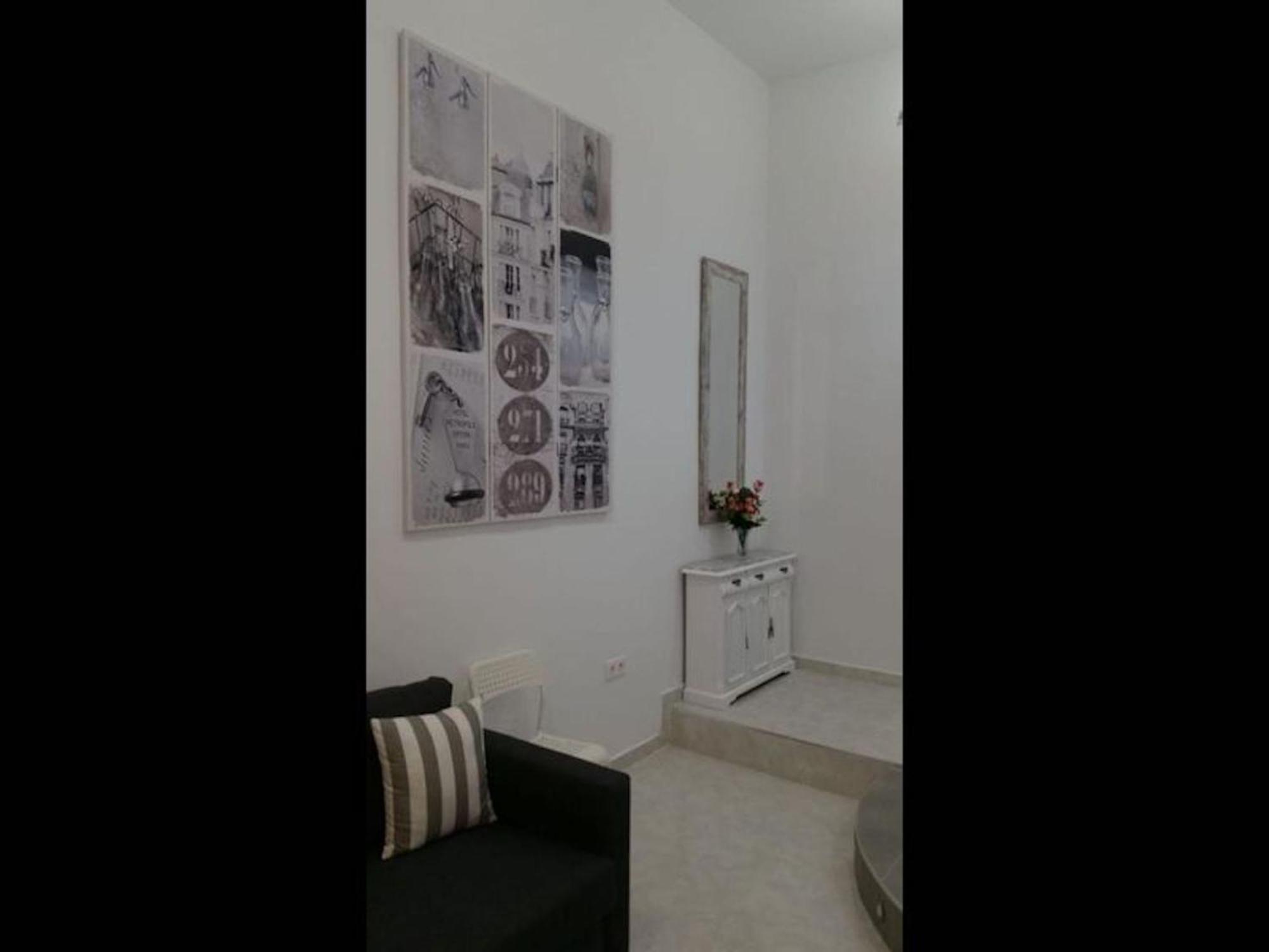 Apartment Stunning Loft Air Conditioning, Impressive Modern Conversion *