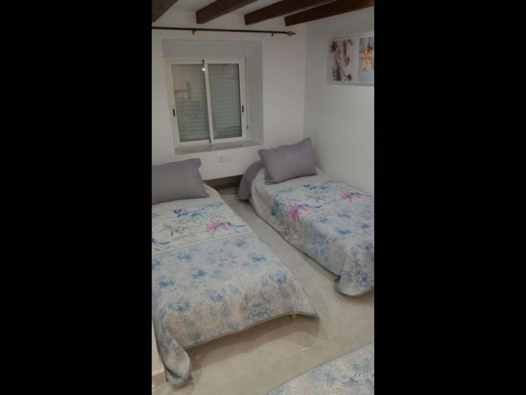 Stunning Loft Air Conditioning, Impressive Modern Conversion *