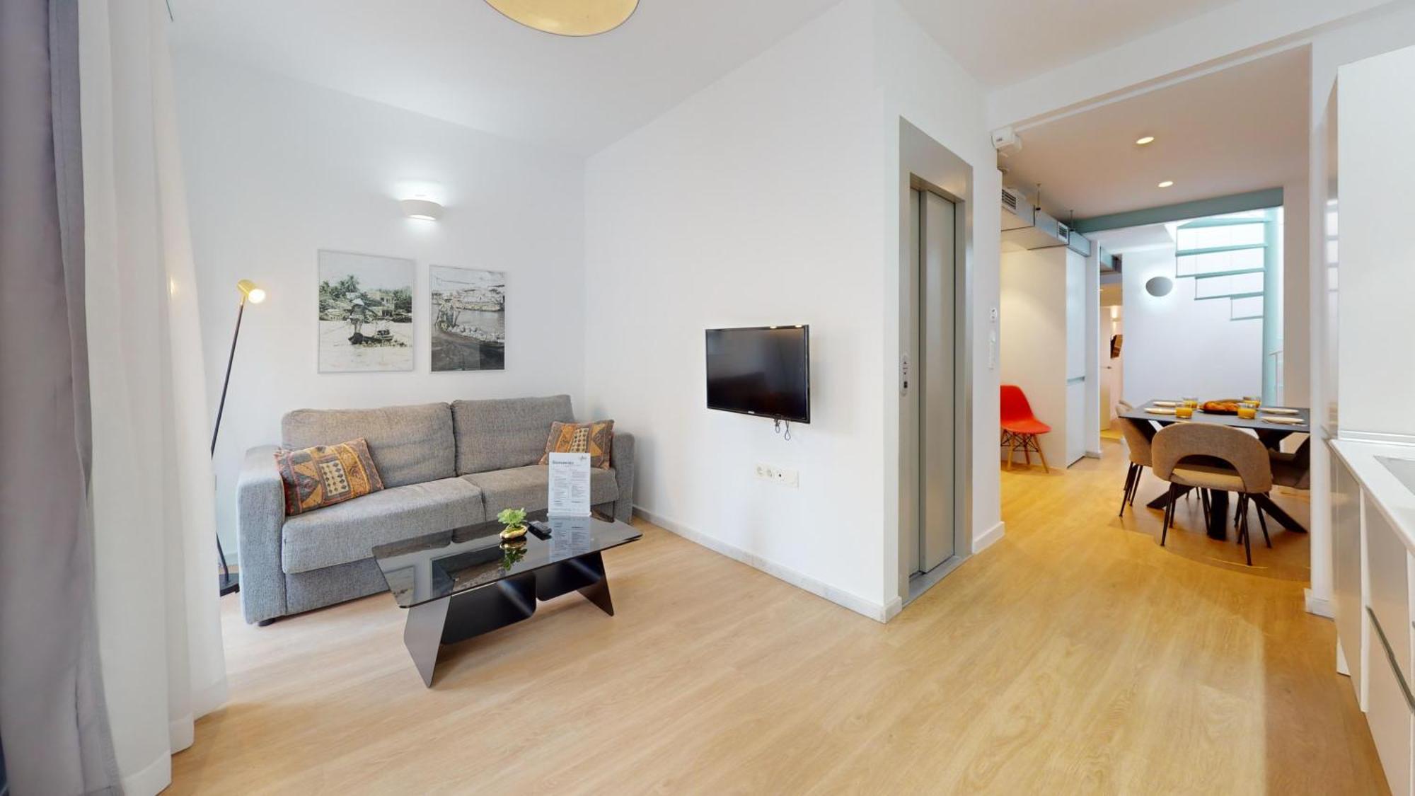 Myflats Luxury Center Apartment