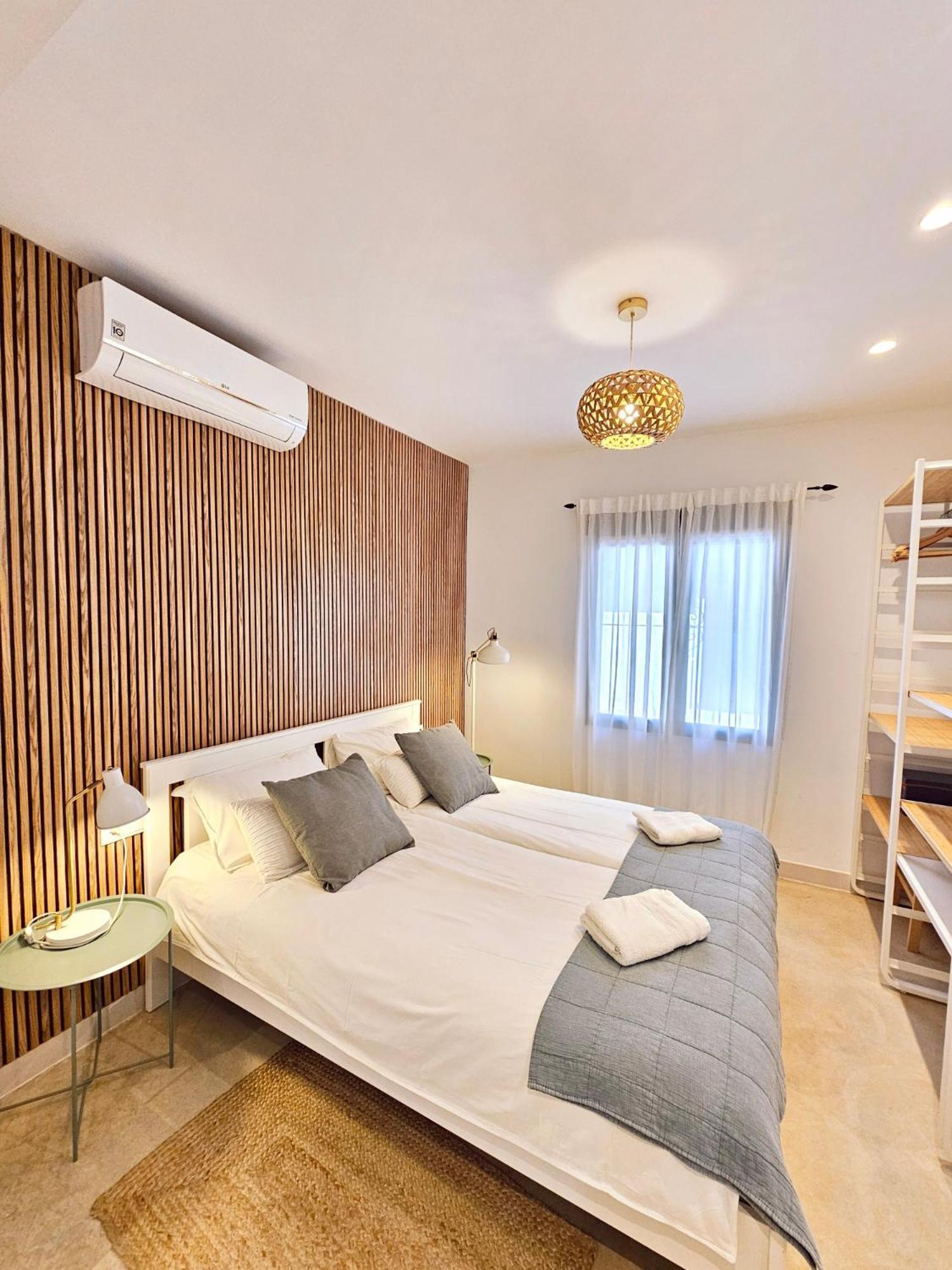 Aparthotel De La Huerta Alicante