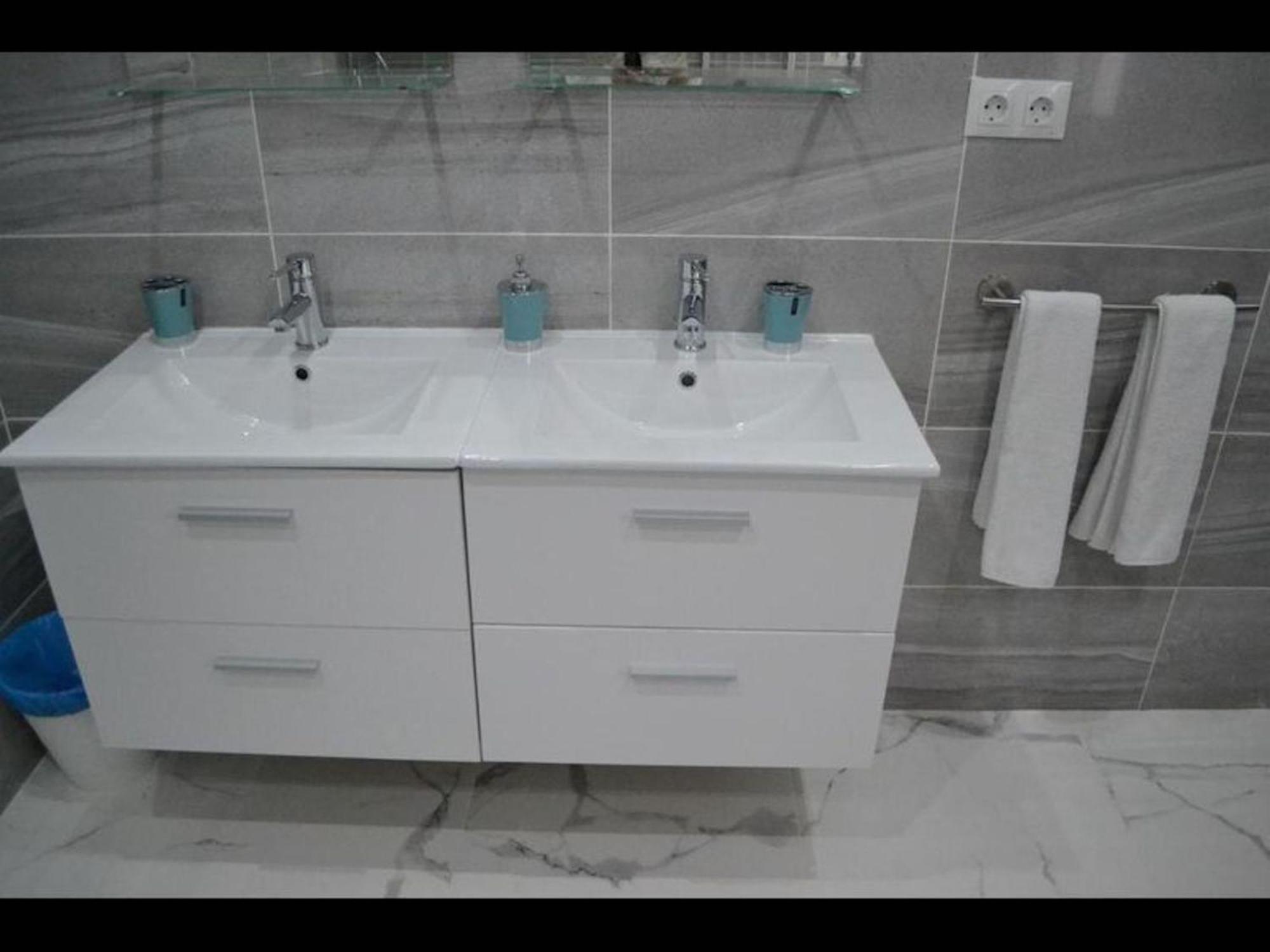 Apartamento Exceptional Fully Refurbished With Stunning Bathroom 1 Bed
