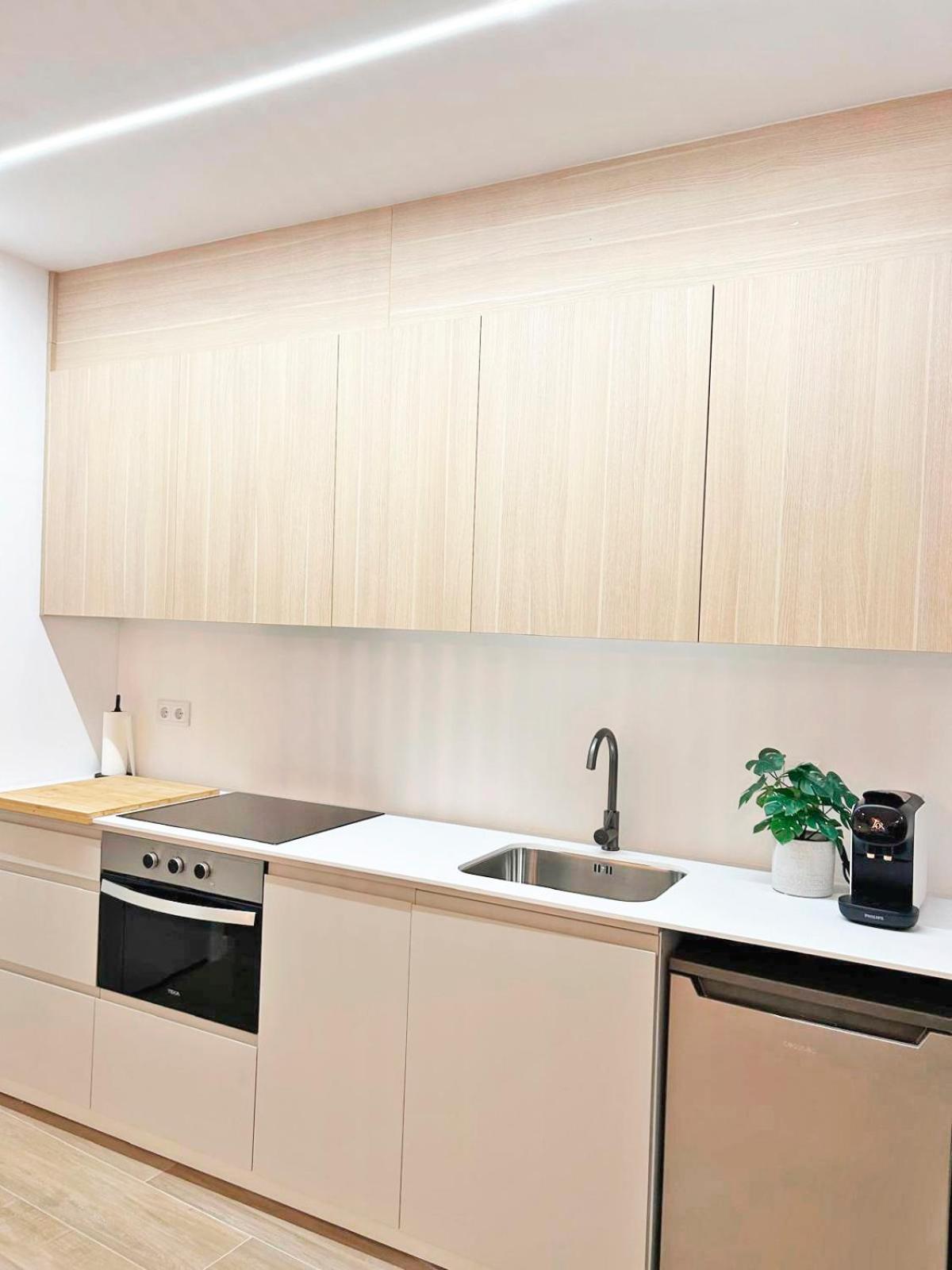 Ayuntamiento, Centrico Nuevo, Aire Acondicionado Apartamento