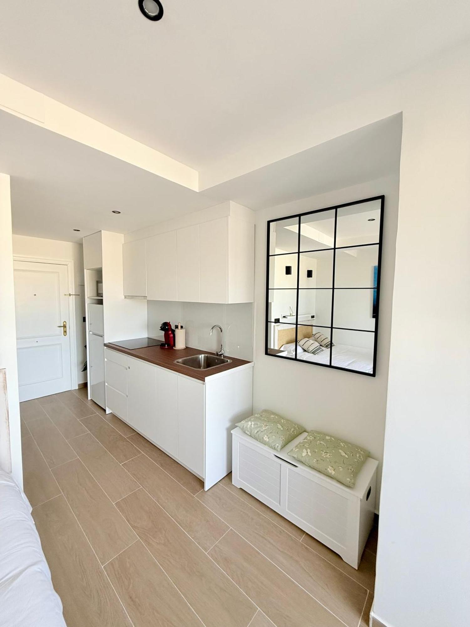 18th Floor Center Riscal Apartamento