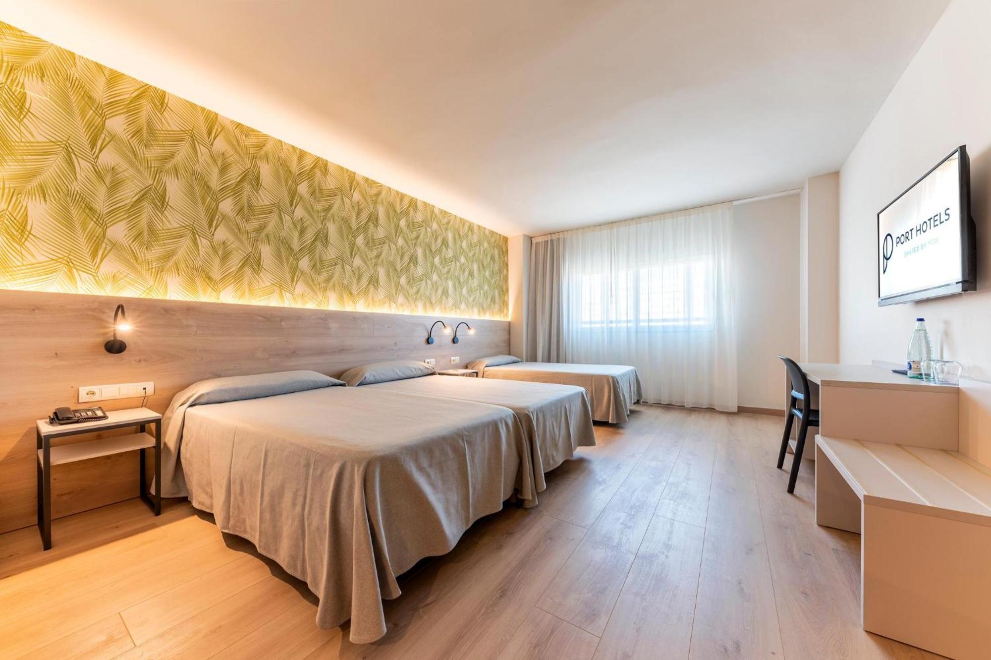 Hotel Port & 4*