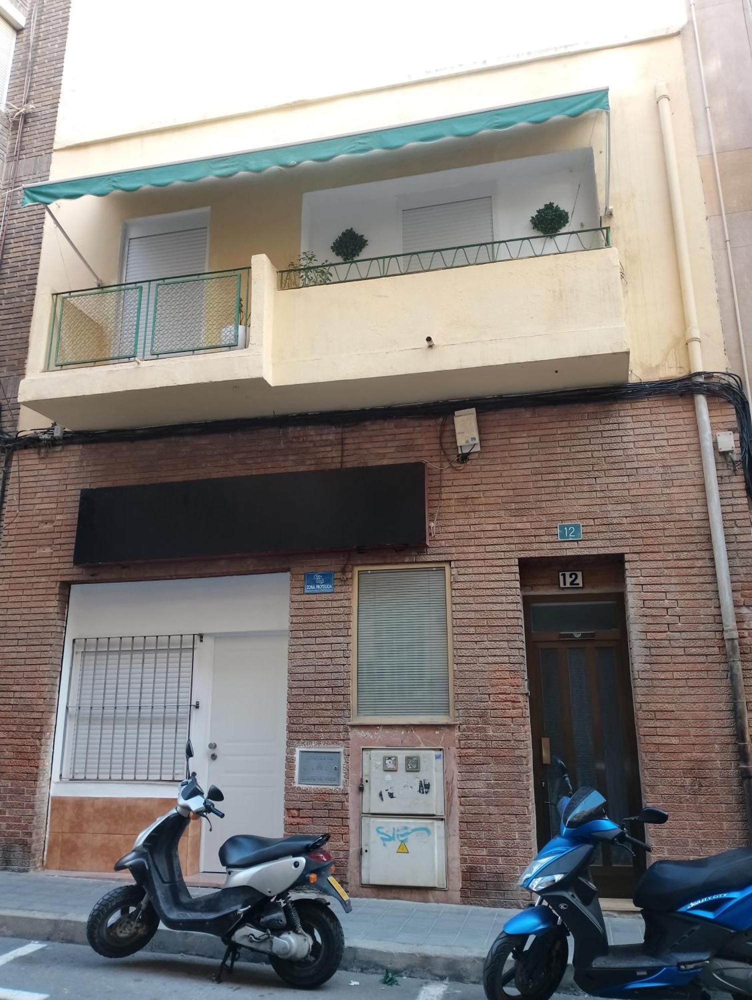 Rabasa - Casas De Planta Baja Familiar 8 Personas Homestay