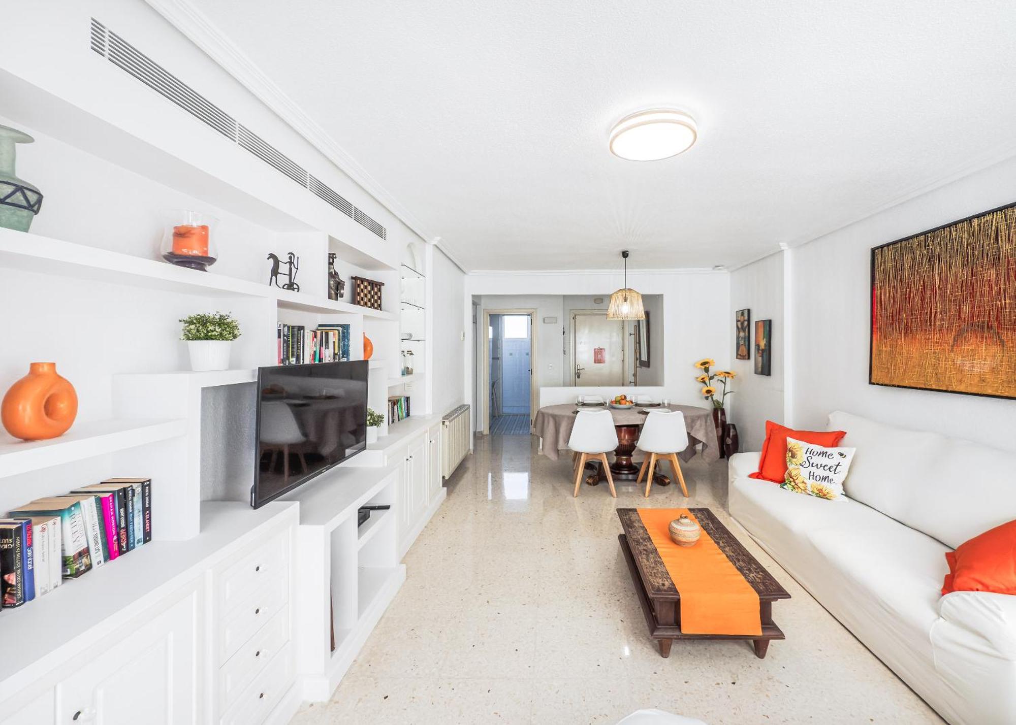 New Charming By The With Swimming Pool, Parking & Tennis Court Apartamento *