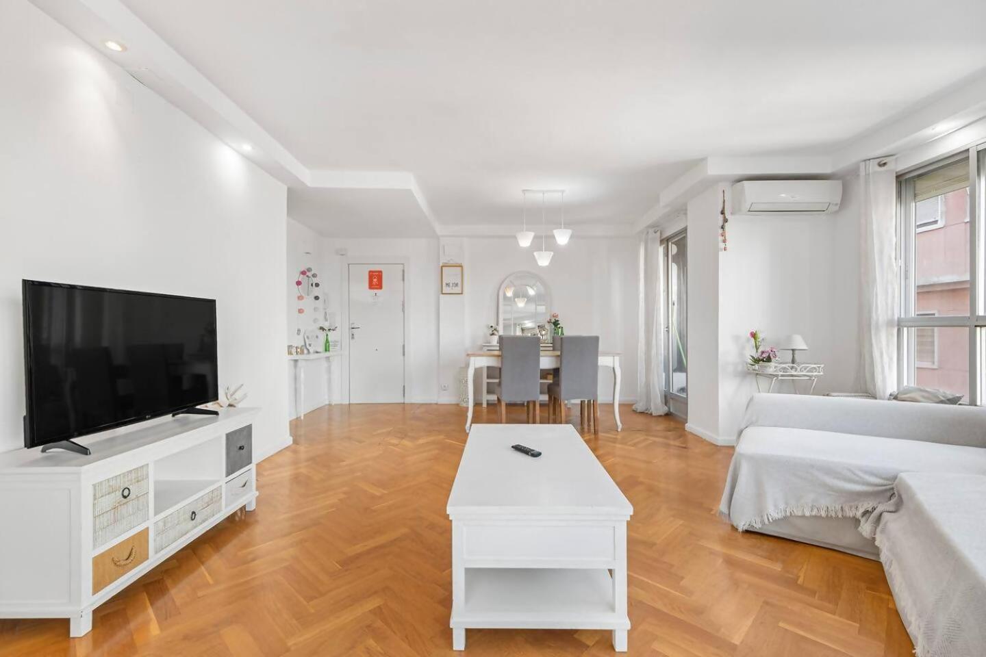 Lovely Loft Mercado Apartamento Alicante