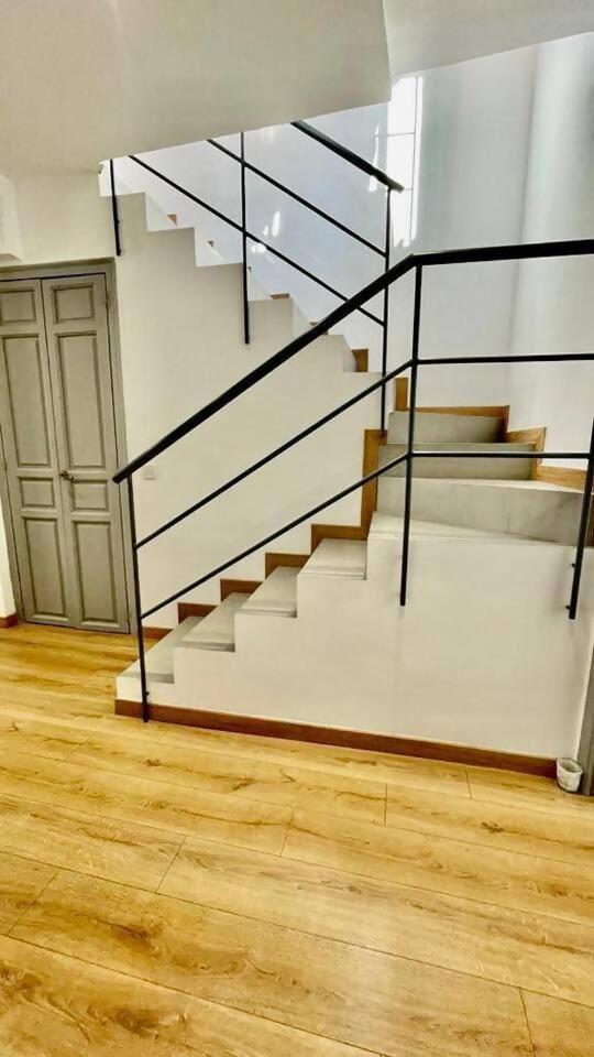 Apartamento Lovelyloft Flores Atico *