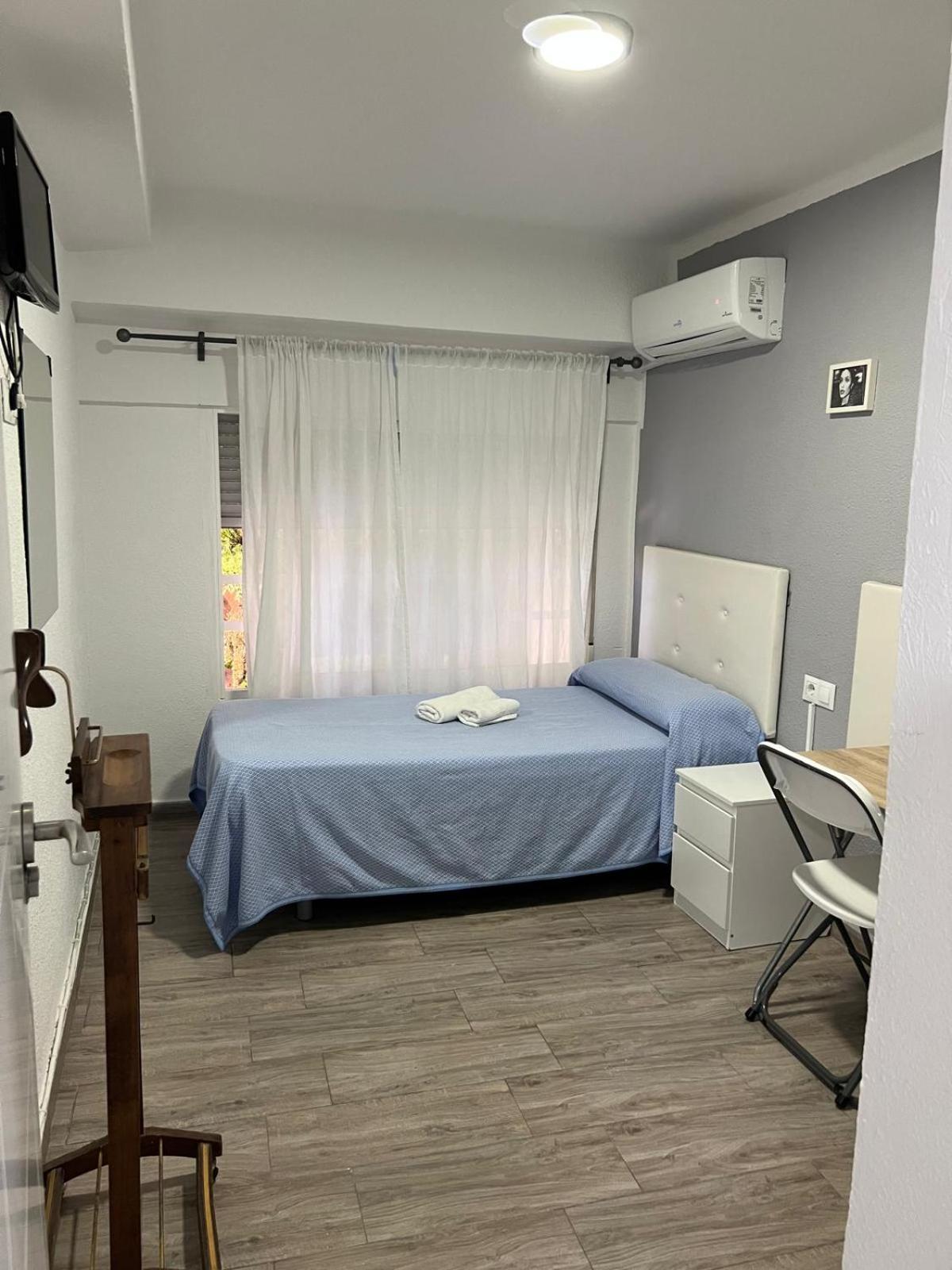 Guesthouse Central 3* Alicante
