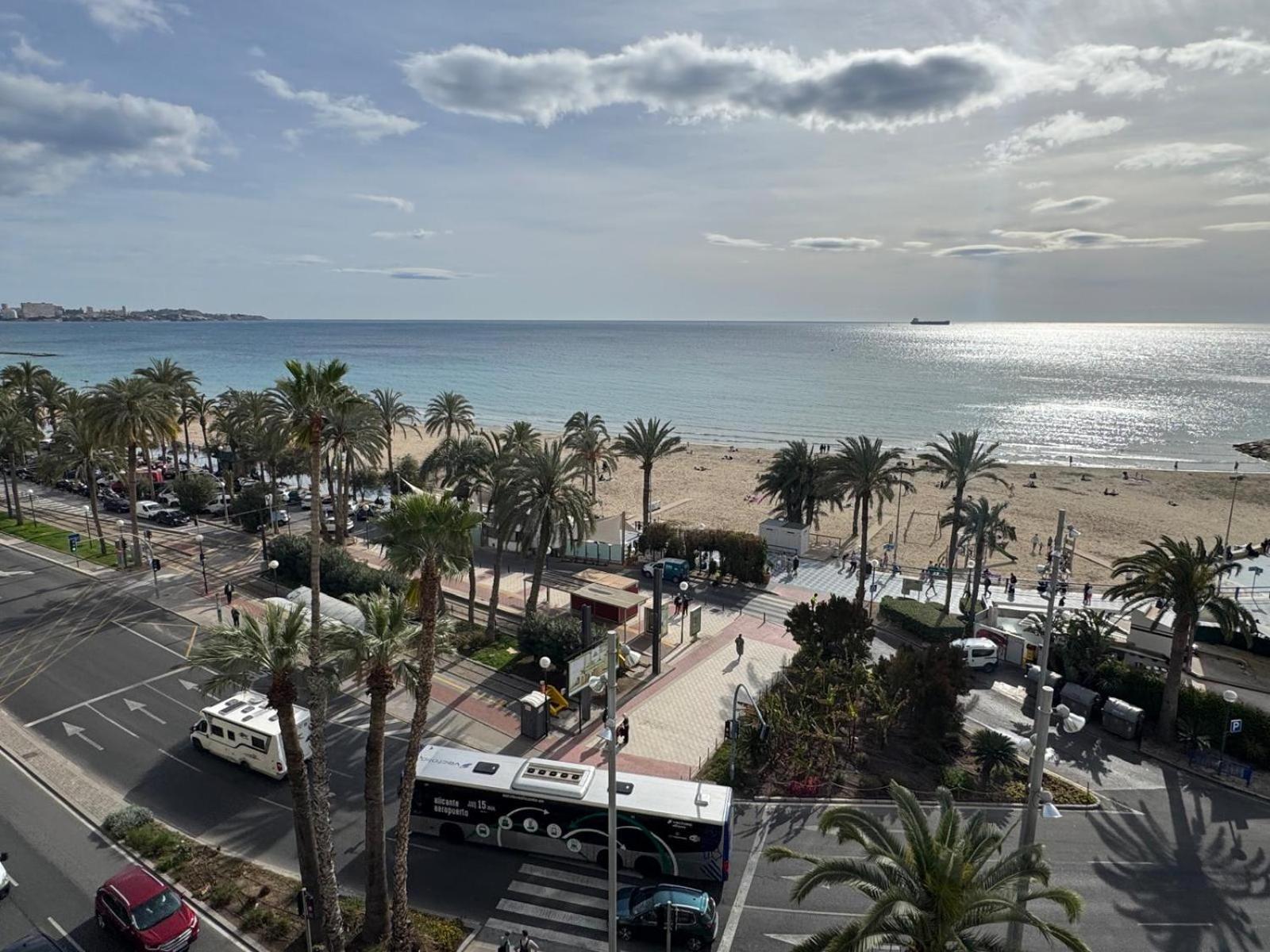 Playa Postiguet Apartamento