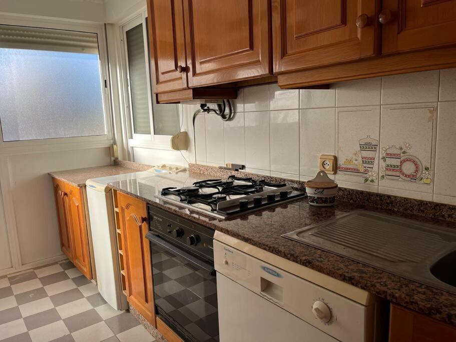 Apartamento Residencial Salida Directa Al Mar. Grandes Vistas Alicante