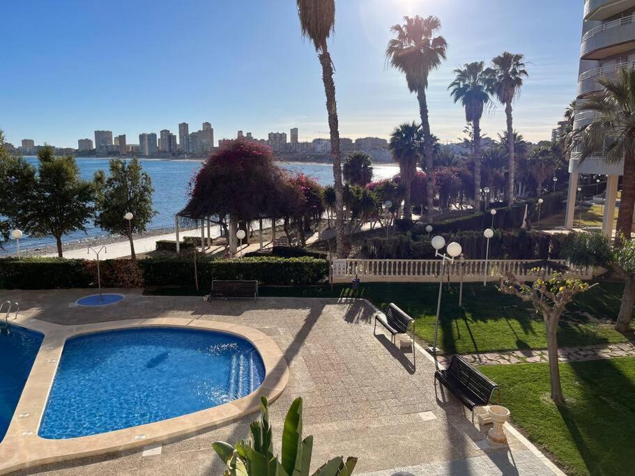 Apartamento Residencial Salida Directa Al Mar. Grandes Vistas Alicante