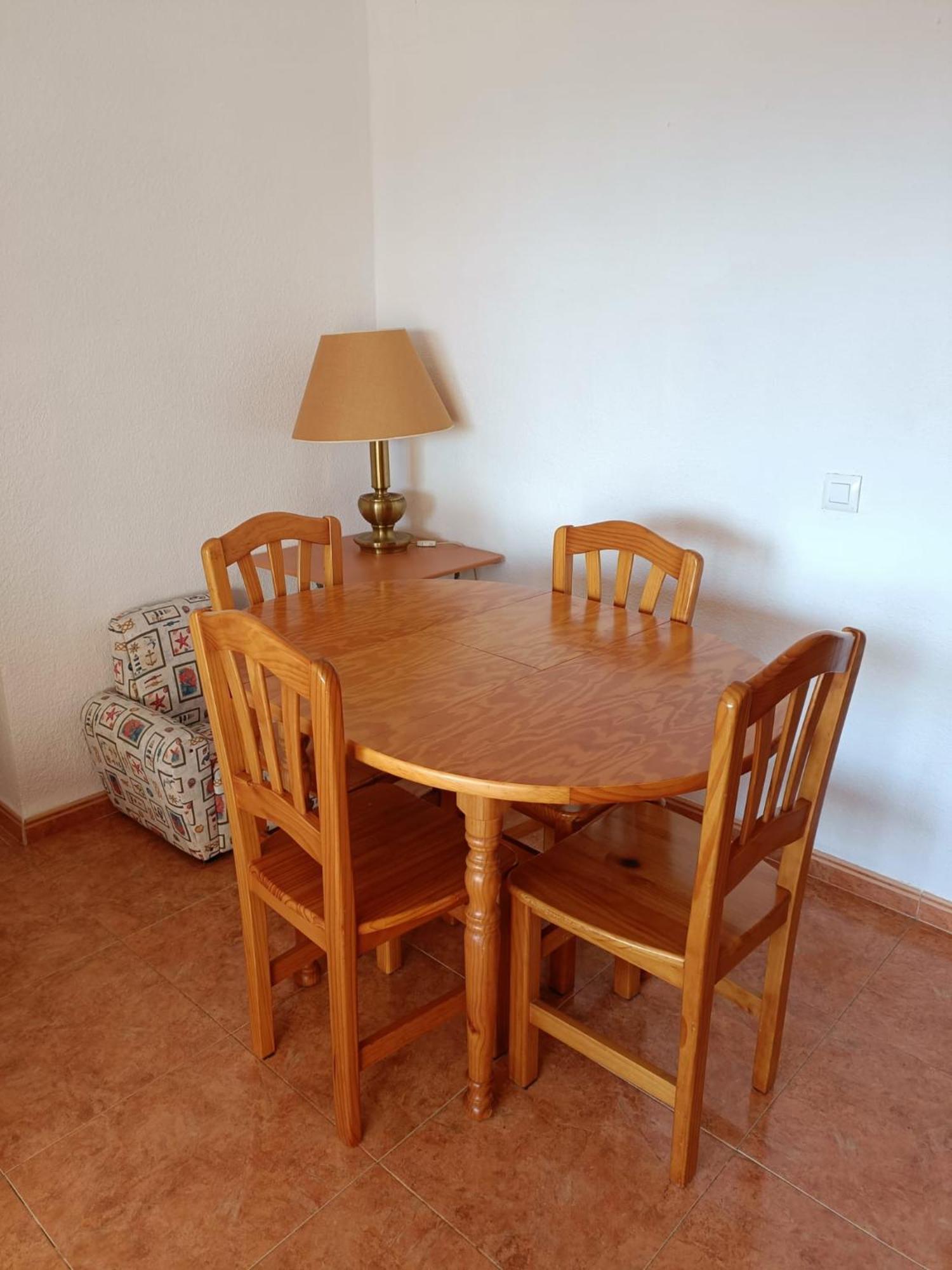 Ernesto Habitación en casa particular Alicante