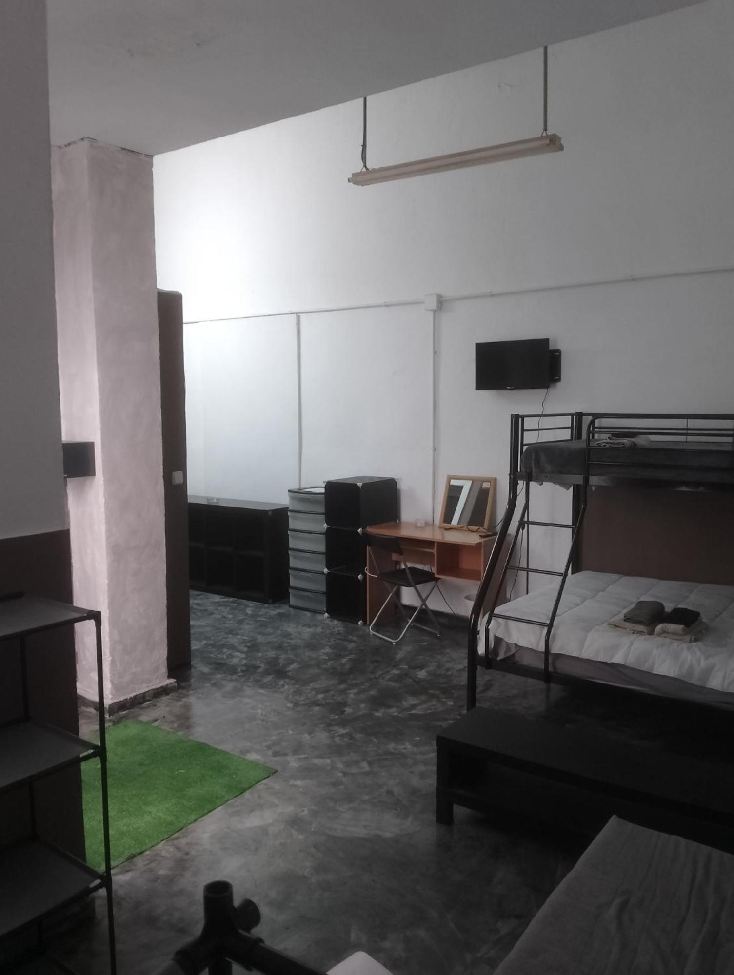 Homestay Rabasa - Casas De Planta Baja Familiar 8 Personas