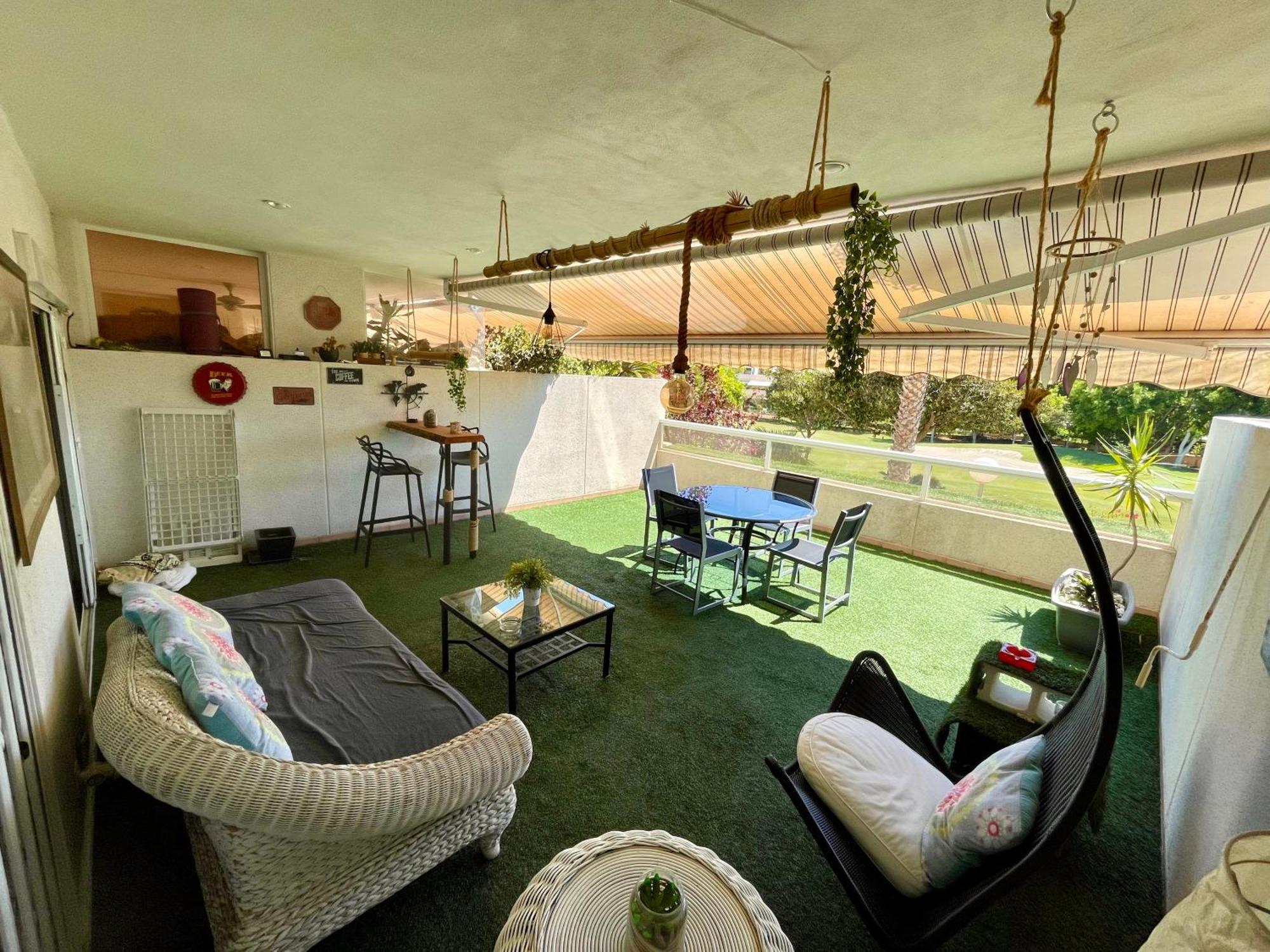 Large Relaxed Terrace, Golf Views Apartment *