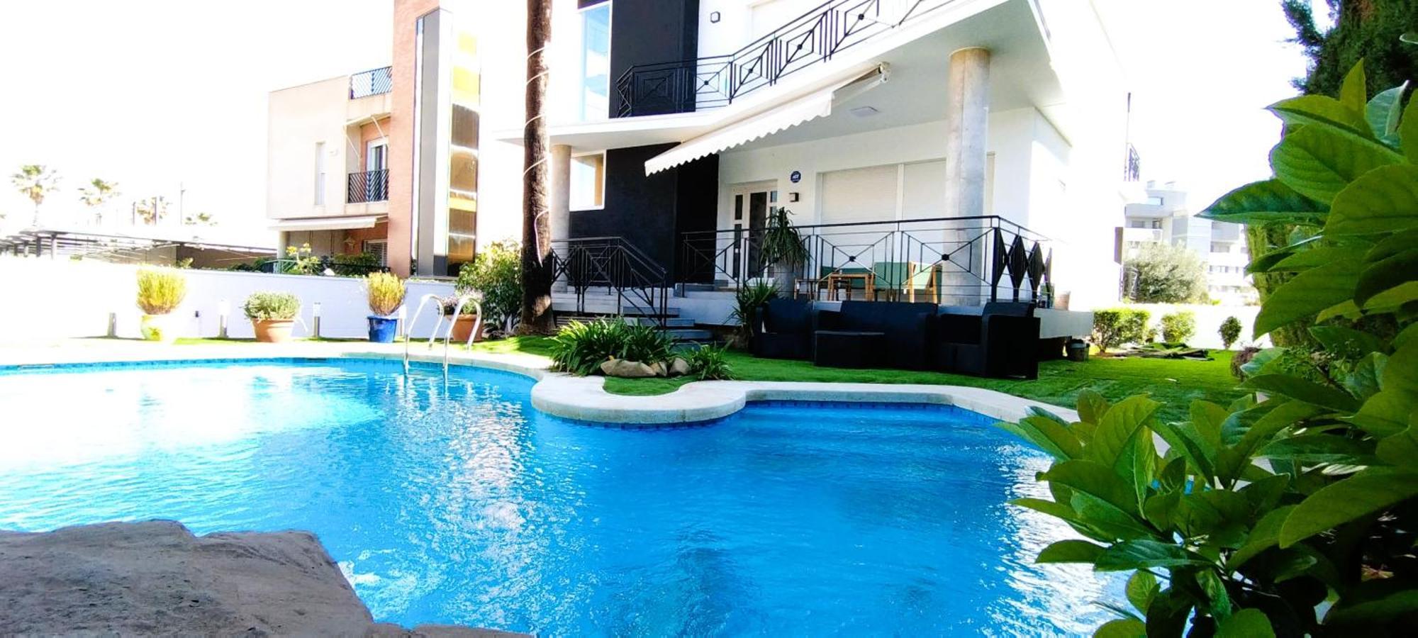 Dorada Villa