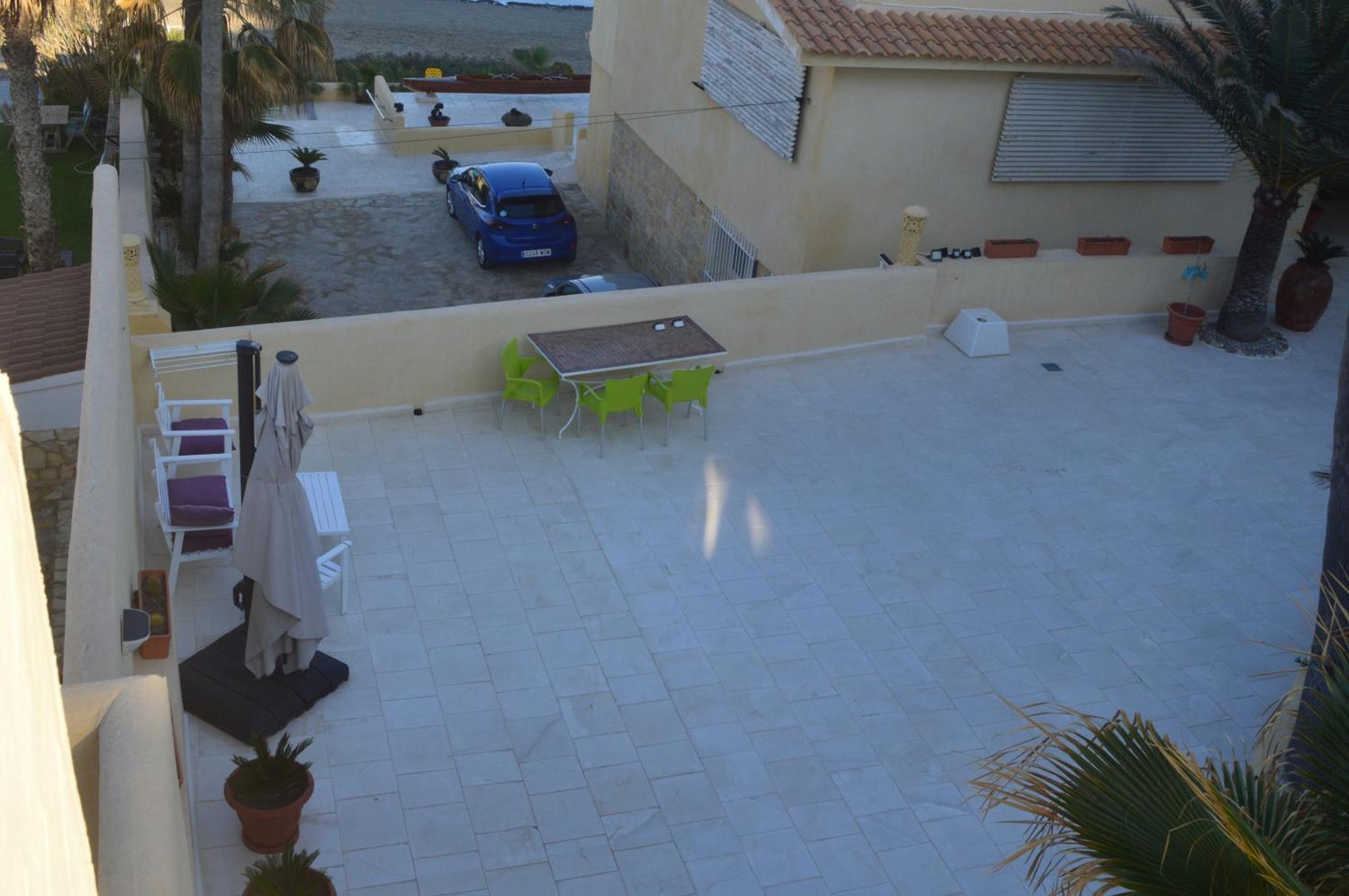 Extraordinario Loft A Pie De Playa En Roquetes Apartamento