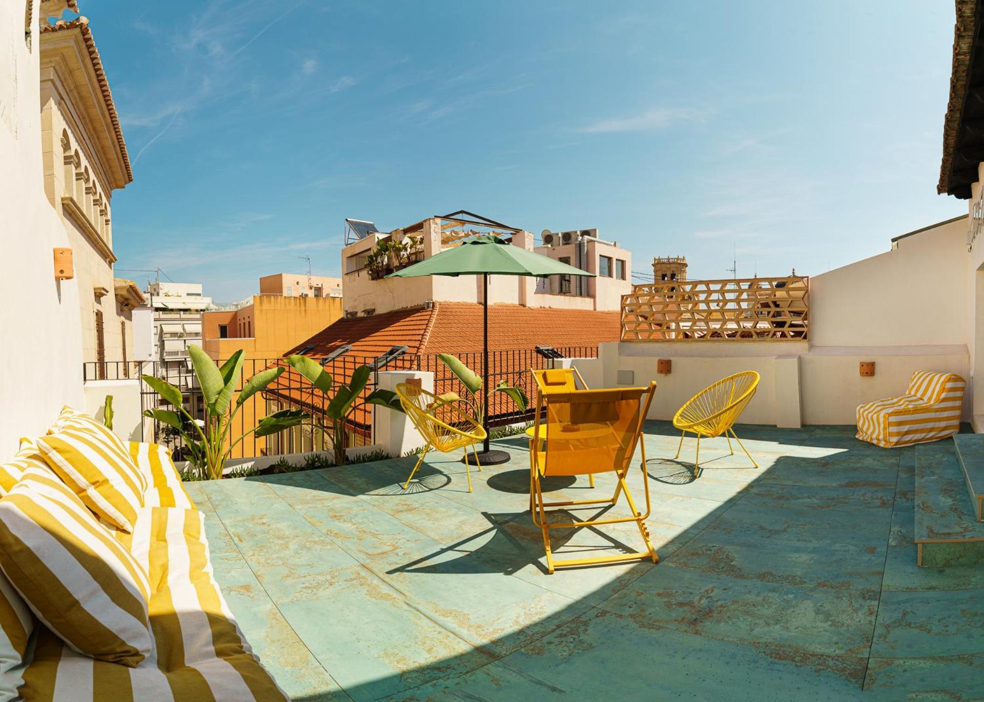 Refined And Practical In Historic Center Of Apartamento *