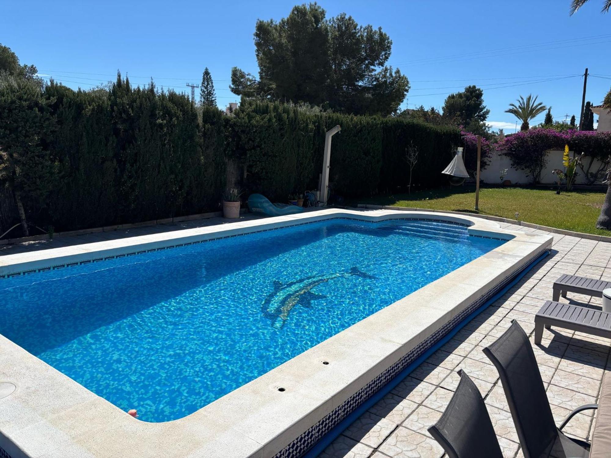 With Private Pool & Bbq, Close To The * Alicante